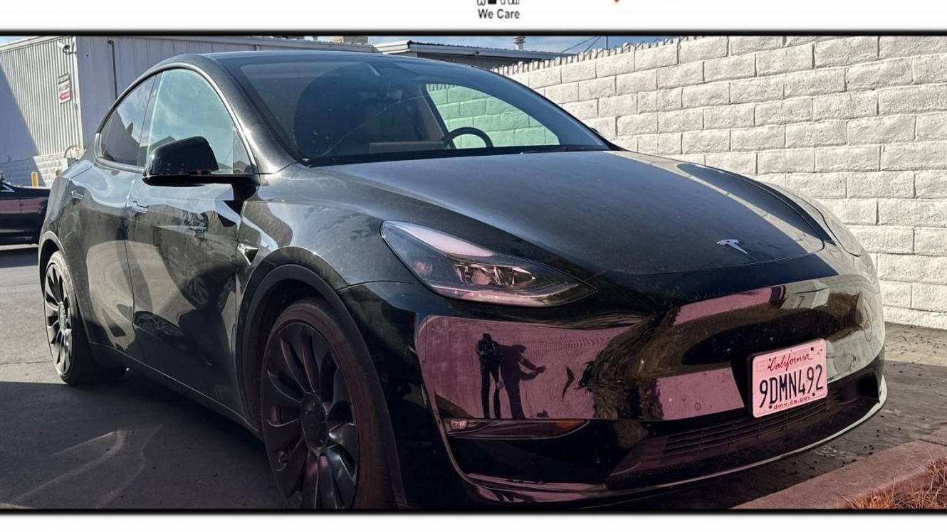 TESLA MODEL Y 2023 7SAYGDEF6PF586334 image